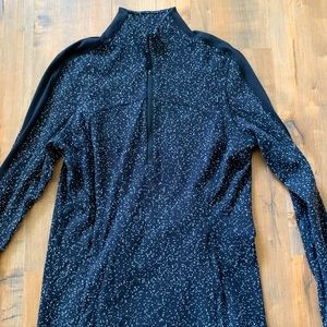 Lululemon 1/2 zip pullover.